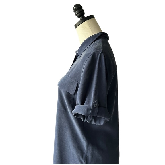 Equipment Short Sleeve Slim Signature Silk Dress in Navy | SMALL - Picture 4 of 11